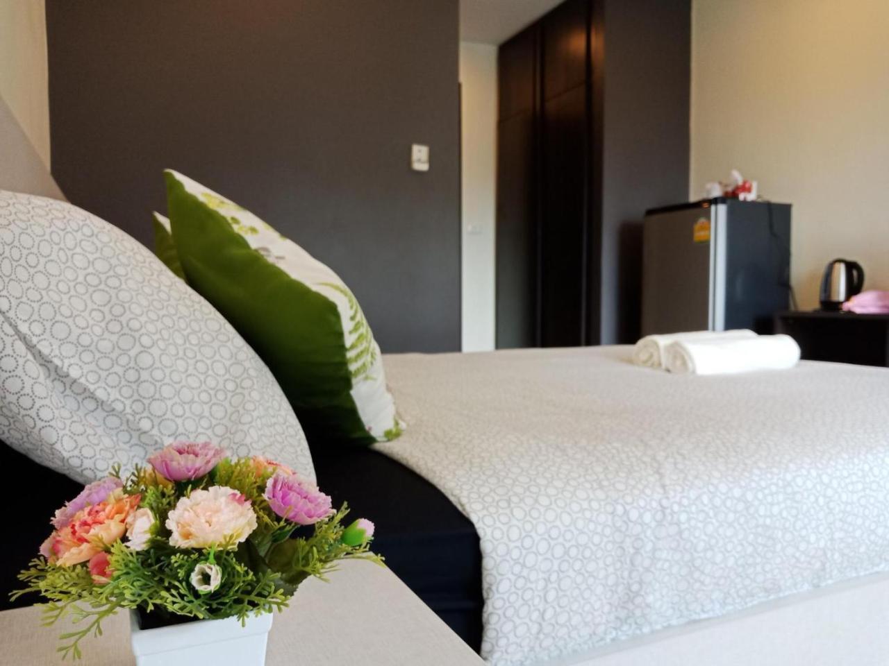 Plume Residence Minburi Banguecoque Exterior foto